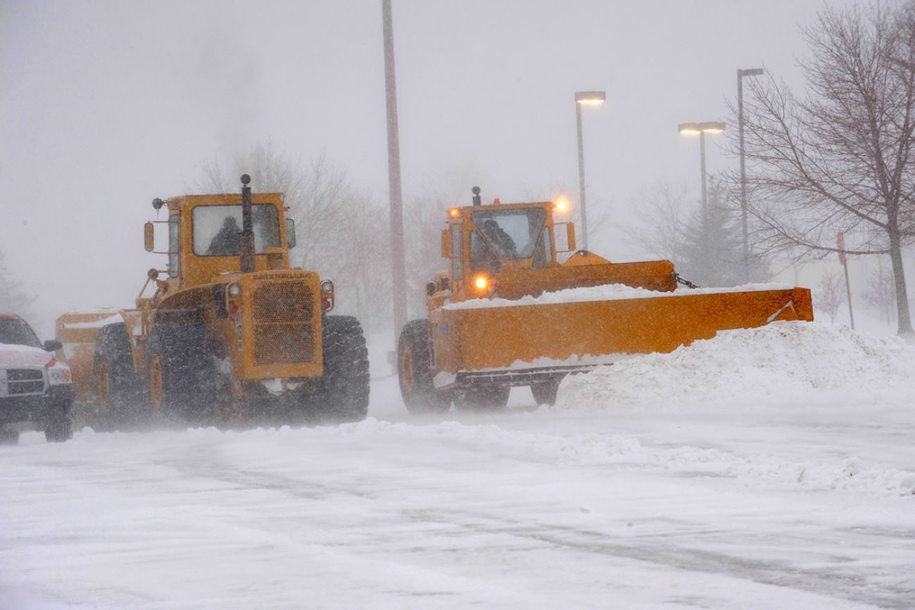 A Snow Storm Is Headed Toward Michigan Is This The Start Of Real   Snow Shutterstock 